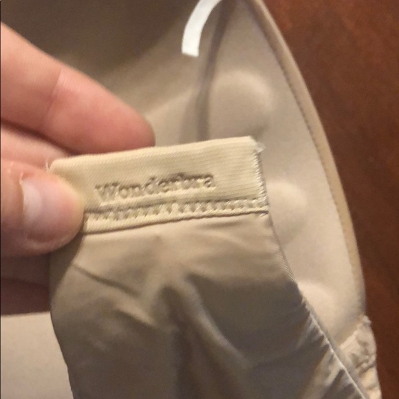 Wonderbra - Picture 4 of 4